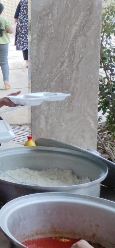 توزیع 92    پرس غذای گرم توسط «کانون شهید باکری» خیرآباد جلیل